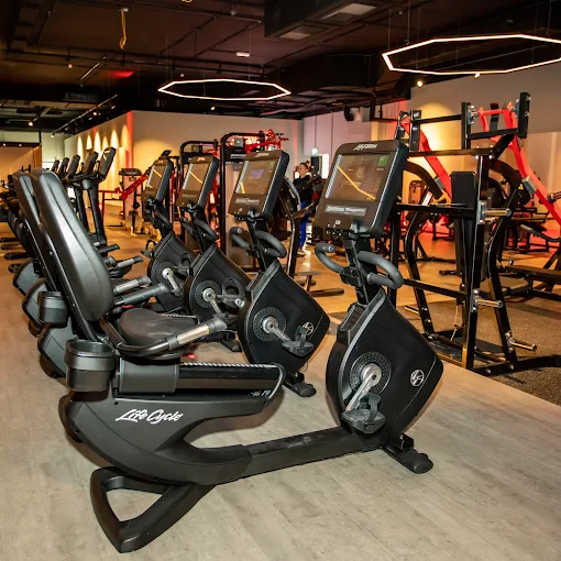 Cardio-Bereich CF Lehrte